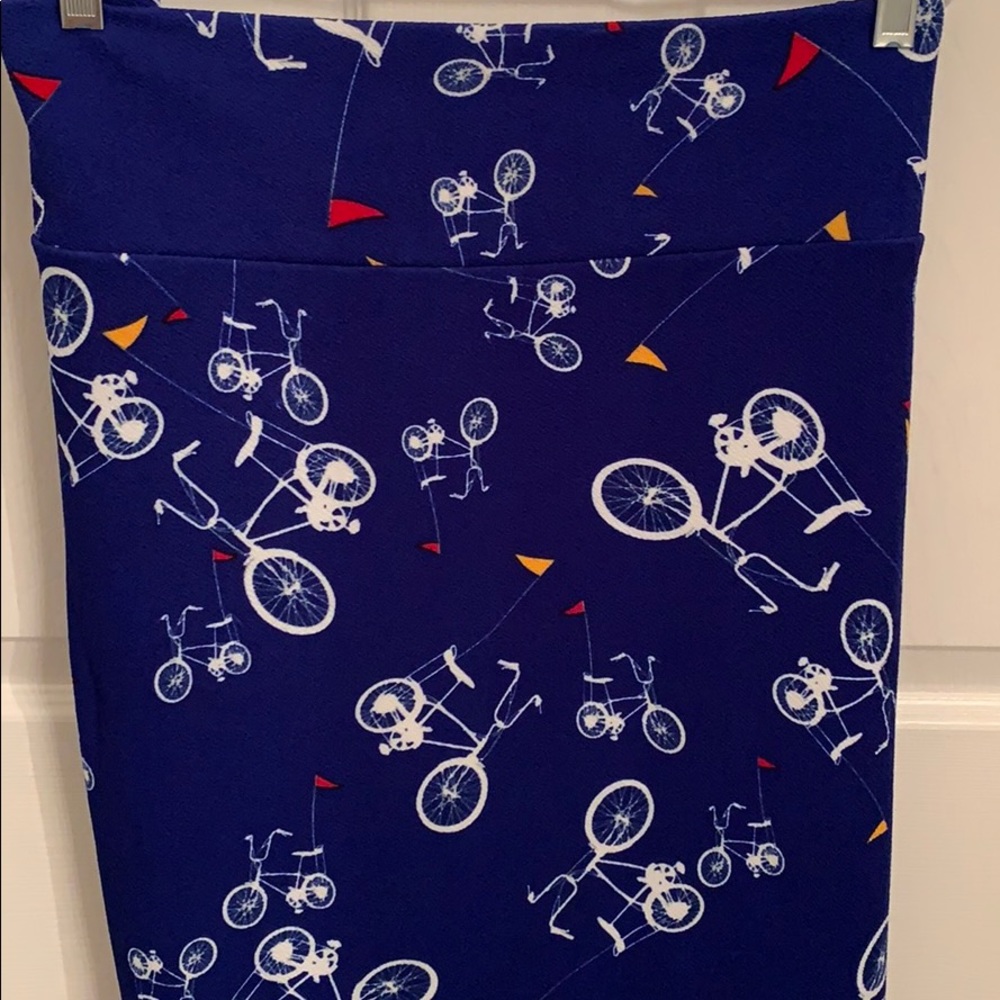 Lularoe skirt